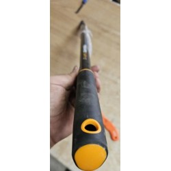 Fiskars QuikFit 1000664 drška, 84 cm, aluminijum, crna/nar.