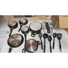 Amazon Basic set 15 delova posuđa sa nelep.oblogom, crna
