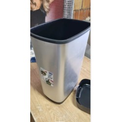 Rotho TWIST Swing bin Art, srebrna, 50 L, 40.1x29.8x60.2 cm polomljen poklopac