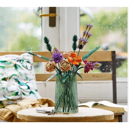 ukrasni buket Longing for Life Flower Bouquet kockice