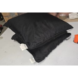 Douceur d'Interieur set od 2 ukrasna jastuka 40x40cm, crna