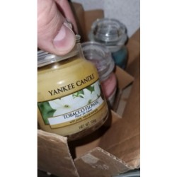 Yankee Candle Tobacco Flower, 104g