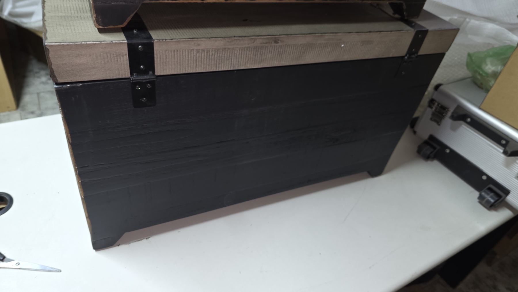 Set od 2 drvene škrinje za odlaganje – puno drvo jele/MDF, rustični stil - Слика 10