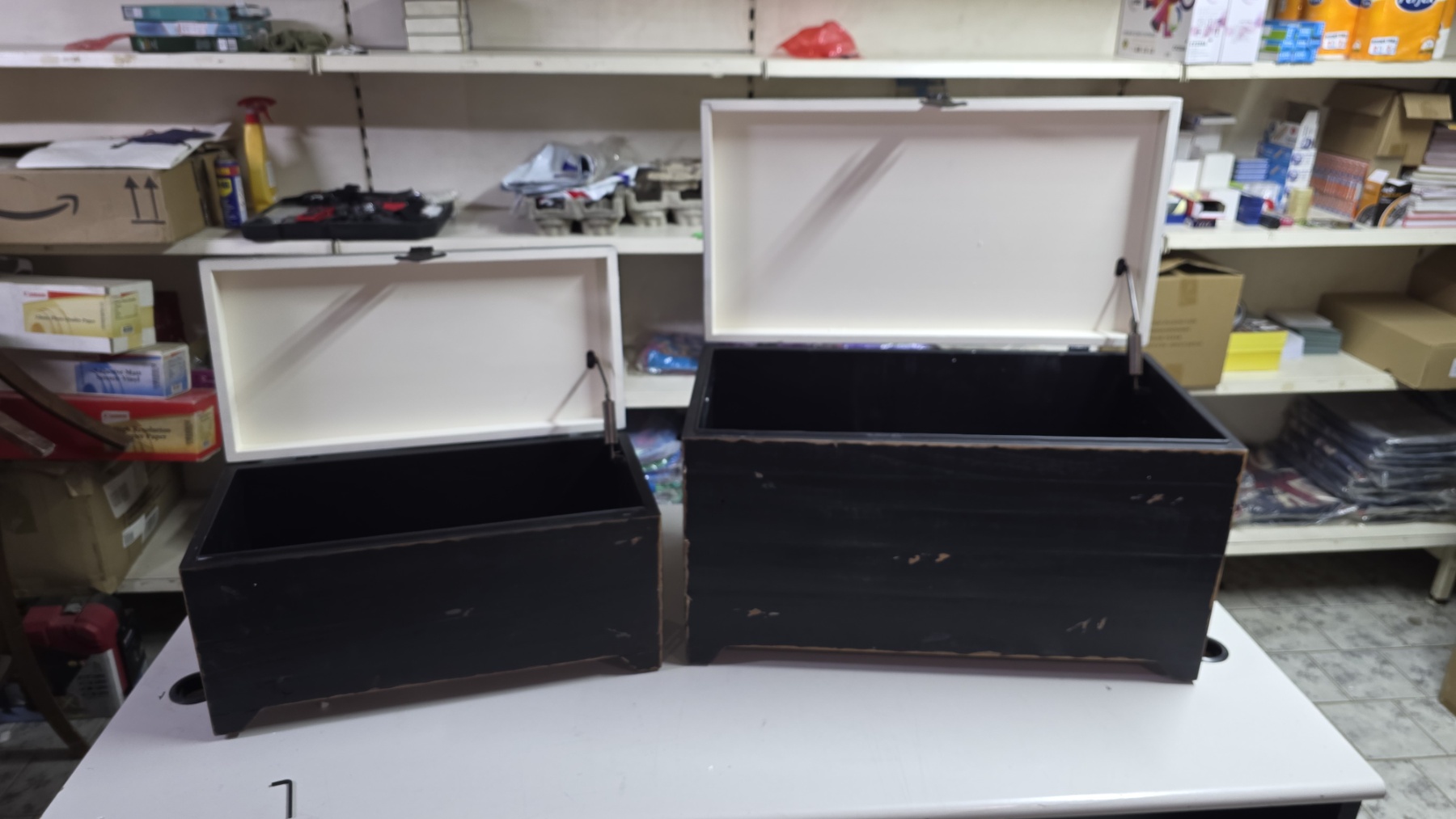 Set od 2 drvene škrinje za odlaganje – puno drvo jele/MDF, rustični stil - Слика 19