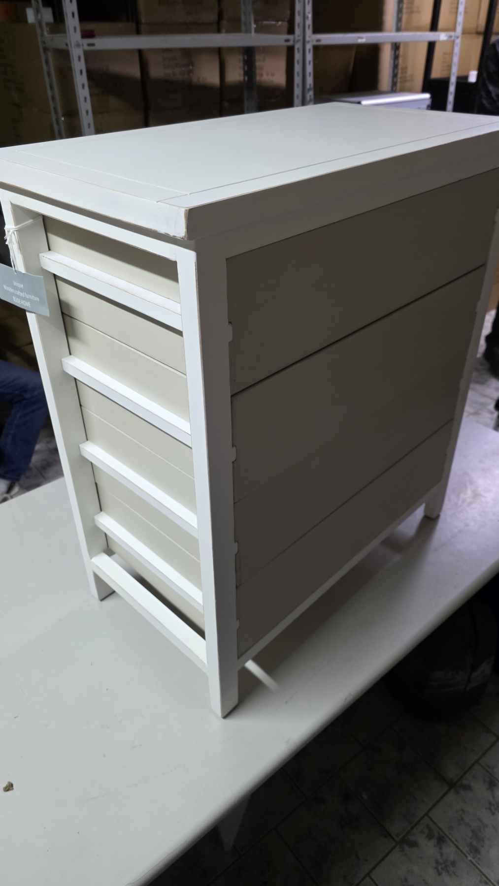 Komoda sa 4 fioke – puno drvo/MDF, bela konstrukcija, 66x36x73 cm - Слика 17